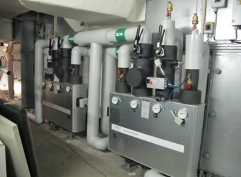Units på Slotsarkaderne. Rør isoleret med 40 mm Hygro-Wick
